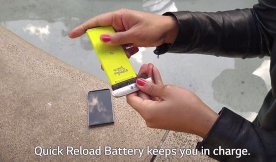 탈부착이 가능한 모듈식 배터리가 적용된 LG G5(사진=LG전자)