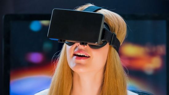 어도비 마케팅 클라우드, VR-AR 기능 추가