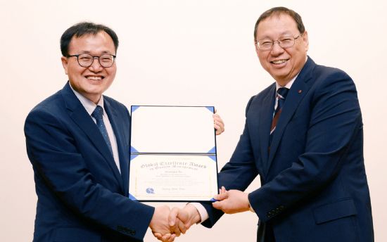 조성진 LG전자 사장, '글로벌 품질경영인 대상' 수상