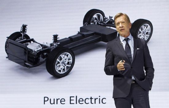 하칸 사무엘손 볼보차그룹 CEO는 국내 기자간담회에서 오는 2019년 500km 이상 주행 가능한 전기차를 내놓겠다고 선언했다. (사진=볼보차코리아)