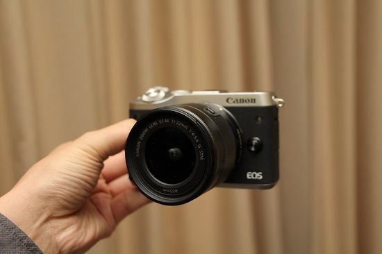 캐논 미러리스 카메라 'EOS M6'.(사진=씨넷코리아)