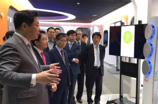 삼성·LG 가전제품 경쟁…AI로 싸운다