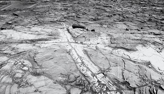 화성에 무려 7억 년 동안이나 따뜻한 물이 있었다?
