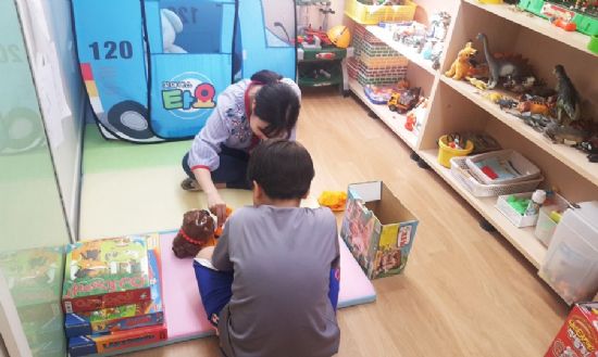 웹젠, 성남지역의 어린이 심리 치료 지원