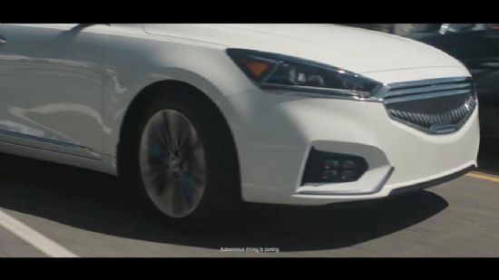 인텔 완전 자율주행차 홍보 영상에 등장한 기아자동차 K7(미국판매명 카덴자) (사진=인텔 영상 캡처)