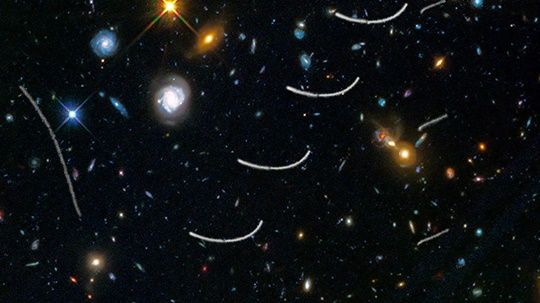 아득한 은하 속 줄무늬 소행성 '환상적'