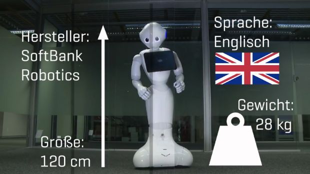 독일 뮌헨공항, 로봇이 영어로 안내해준다