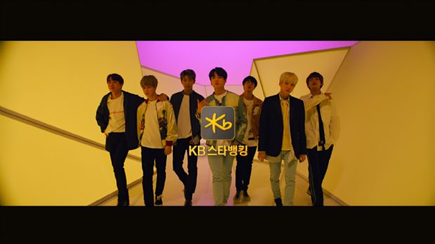 KB국민은행, KB스타뱅킹서 BTS 광고 영상 공개