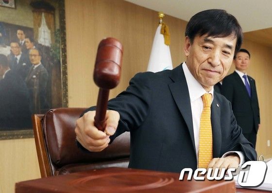 한국은행, 기준금리 연 1.50% 동결…작년 11월 이후 6개월째