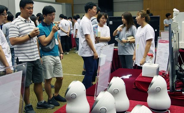LG전자, 클로이 로봇 개발자 오픈 이노베이션 강화