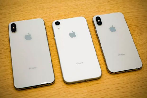 애플, 아이폰 주문량 감축…판매 예상보다 부진
