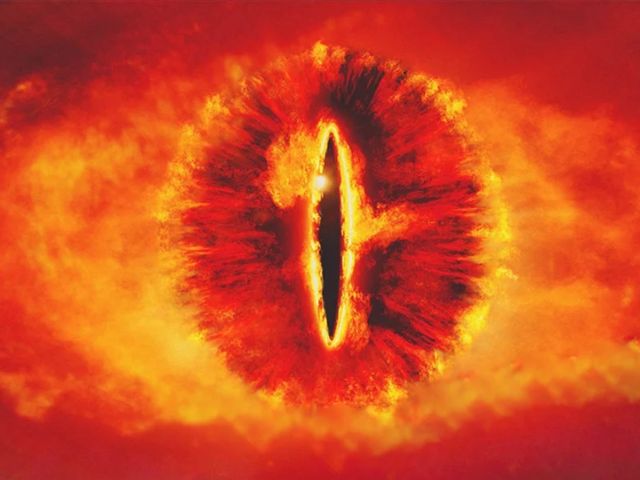 영화 반지의 제왕에 있는 사우론의 눈 (사진=영상 캡쳐)