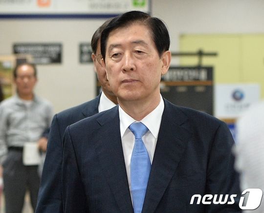 검찰, '삼성 합병의혹' 최지성 전 부회장 다시 소환