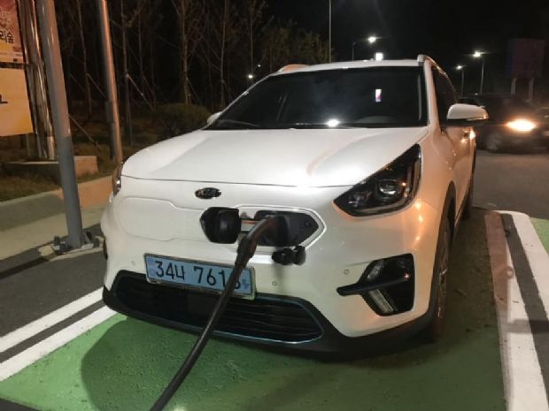 Eco-friendly cars cut more than 10 million won in 2025…  More charging facilities