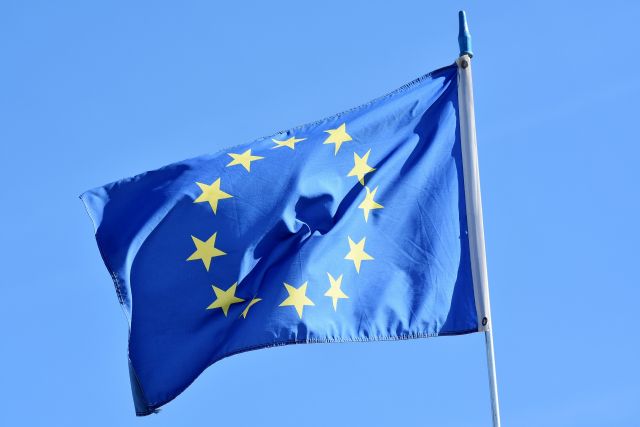 EU, 구글·메타 잡을 초강력규제법 승인