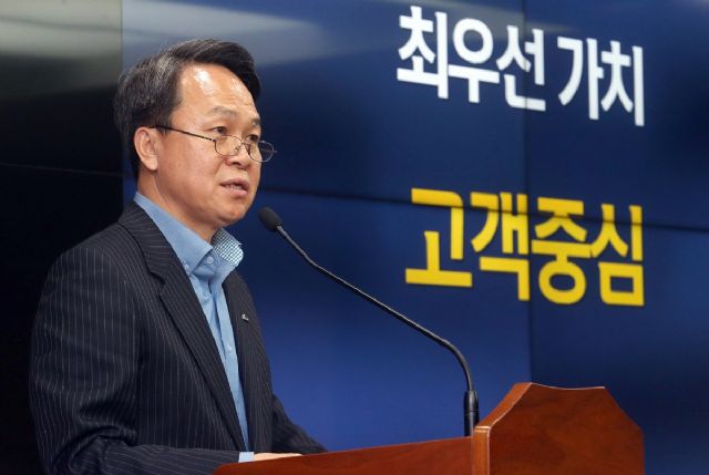진옥동 신한은행장, 2년 연임…신한라이프 대표엔 성대규