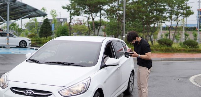 [포토] 차량 점검도 '드라이브 스루'