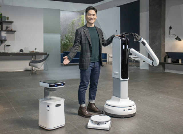 [CES 2021] ‘테이블 청소, 집 살균’… 로봇은 미래 가전의 청사진
