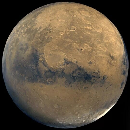 지금도 화성 표면에는 거대한 바다가 숨겨져 있습니다.