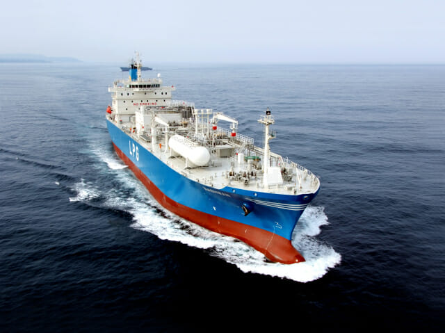 한국조선해양, 3천억 대 규모 LNG 추진 대형PC선 4척 수주
