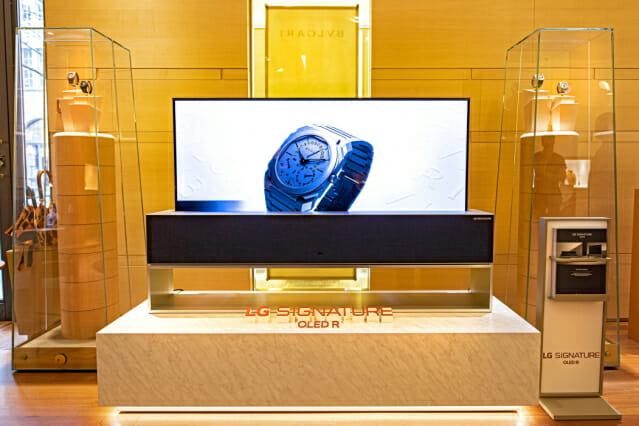 LG 롤러블 TV, 명품 불가리와 VVIP 마케팅 확대
