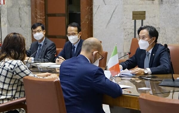 정부, 이탈리아와 바이오·로봇·청정에너지 등 신산업 협력 강화
