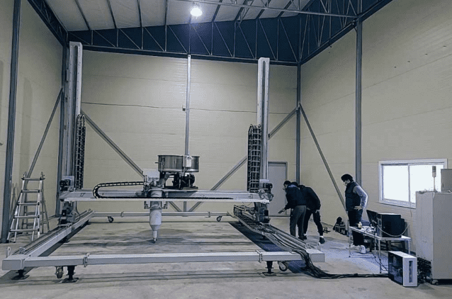 뉴디원이 제작한 건축용 대형 3D프린터 654 (사진=강원정보문화산업진흥원)