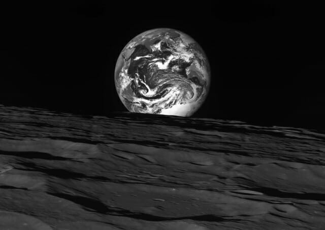 다누리가 지난해 12월 24일 달 상공 344㎞에서 촬영한 지구 (사진=항우연)