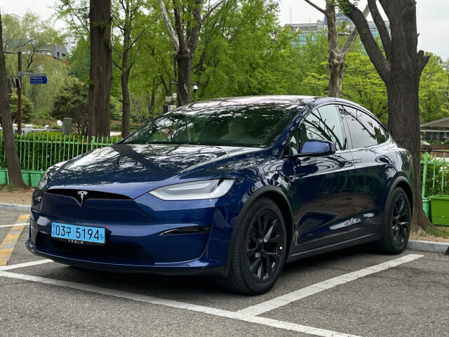 Tesla rappelle plus de 2 millions de voitures aux Etats-Unis
