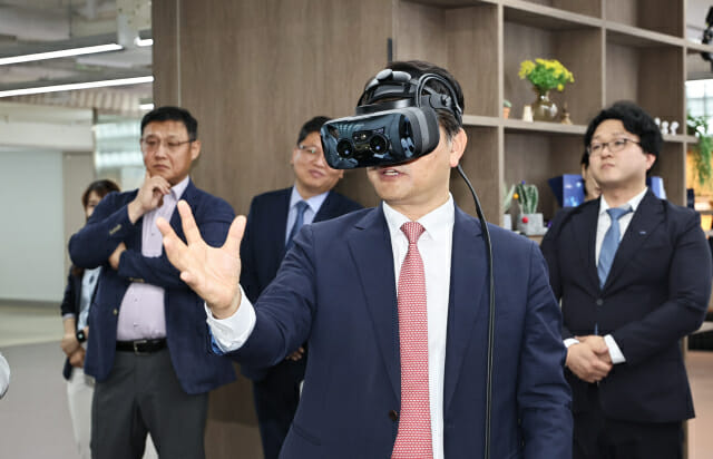 XR 융합산업 동맹 1차 회의 개최...삼성·LG 참석