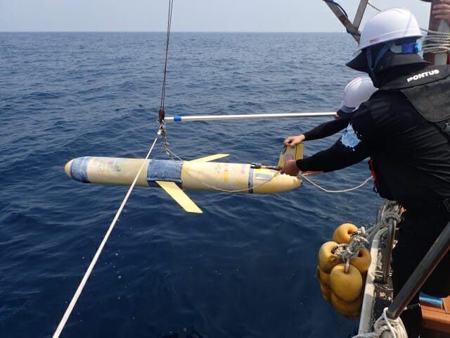 기상청, 무인 수중로봇으로 동중국해 관측…위험기상 대응