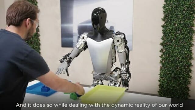 [영상] 테슬라 옵티머스 로봇, 요가 동작도 '완벽'
