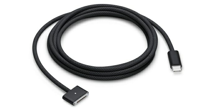 스페이스 블랙 색상 USB-C 맥세이프3 케이블. (사진=애플)