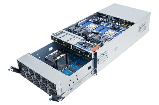 AMD 에픽 9004 프로세서와 인스팅트 MI300X GPU 기반 기가바이트 G593-ZX2 서버 플랫폼. (사진=기가바이트)