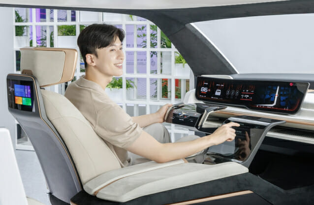 LG디스플레이, '탠덤 OLED' 기술로 車 디스플레이 세계 1위 굳힌다