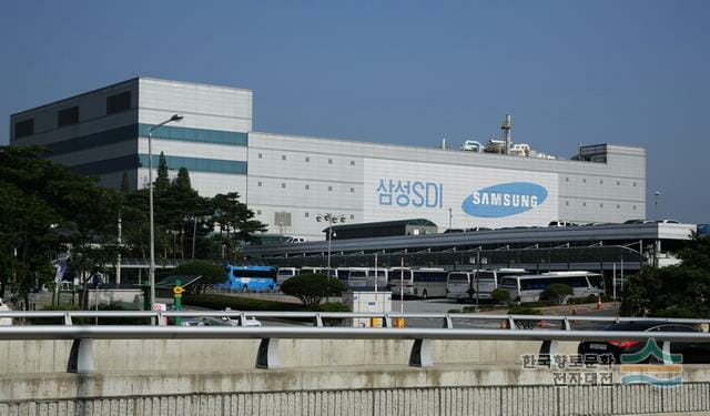 삼성 준감위, 천안 배터리 생산공장 방문