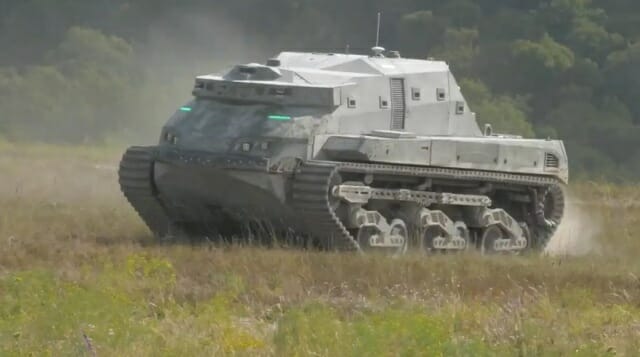 美 국방부, ‘녹색 눈’ 가진 12톤 자율주행 탱크 공개