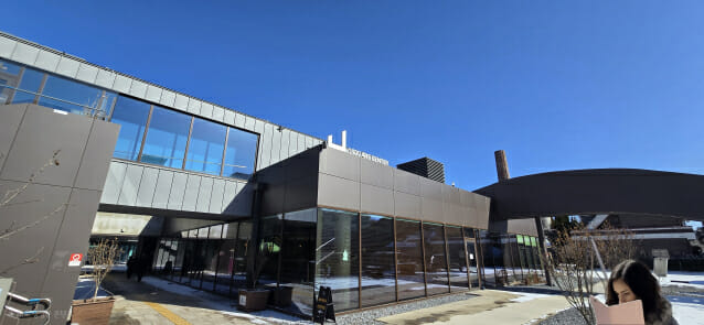 세종시 제2호 우수건축자산으로 등록된 ‘조치원 1927아트센터’ 전경.