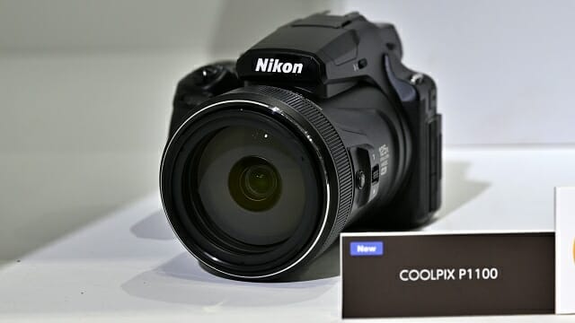 광학 125배 줌 렌즈를 내장한 쿨픽스 P1100. (사진=지디넷코리아)