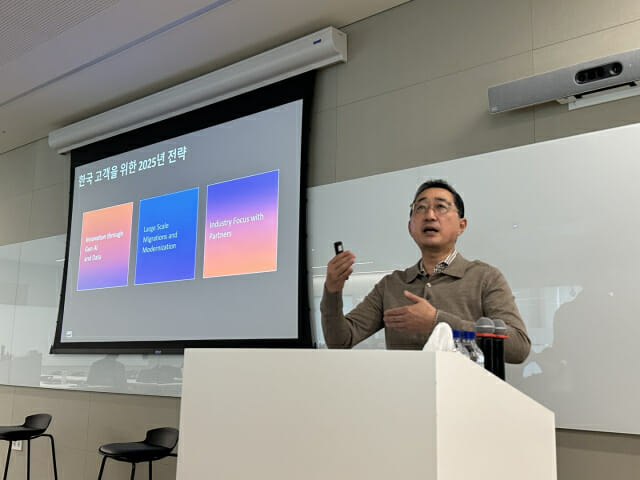 함기호 대표는 노바가 타 모델에 비해 저렴한 비용과 빠른 성능을 갖췄다고 강조했다.