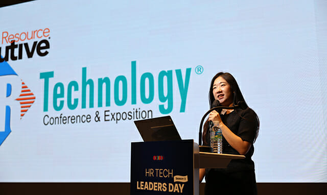 이하진 휴먼컨설팅그룹 프로그램 디렉터가 8일 열린 HR테크 리더스 데이에서 발표하고 있다.