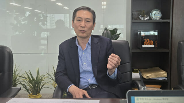 송상엽 대표가 회사 현황과 비전을 설명하고 있다. (사진=방은주 기자)