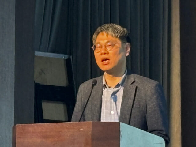 고낙준 개인정보보호위원회 신기술개인정보과장이 21일 서울 중구 은행회관에서 열린 ‘개인정보 정책 포럼’에서 발표하고 있다.(사진=유혜진 기자)