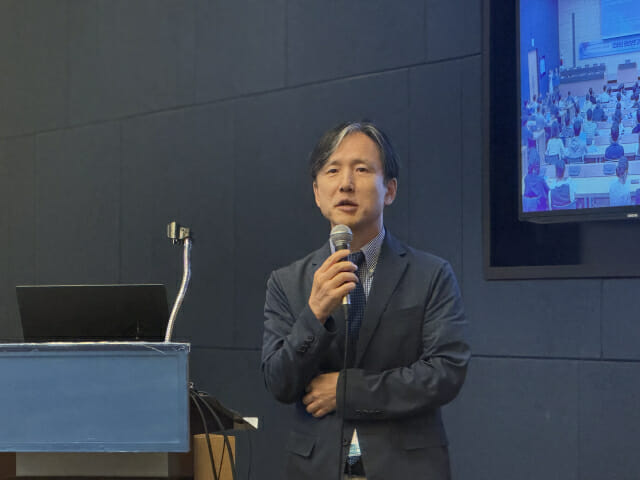 개회사를 하고 있는 김태성 충북대 정보보호경영학과 교수.