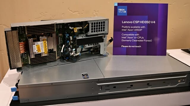 인텔은 제온6+ 프로세서의 소켓 호환성을 강조했다. (사진=지디넷코리아)