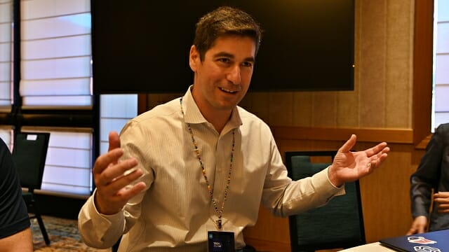 마이크 마치 총괄은 ”엣지용 팬서레이크는 AI 처리를 분산해 지연 시간을 줄일 것”이라고 설명했다. (사진=지디넷코리아)