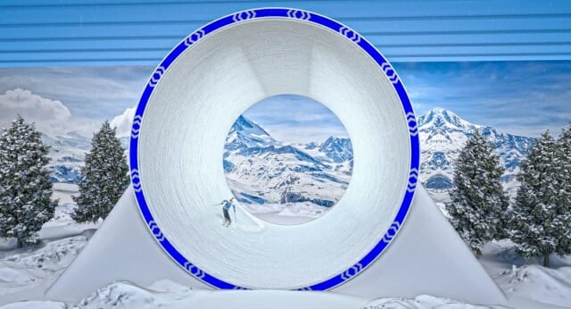 "이건 다람쥐통?"…세계 최초 회전식 실내 스키장 ‘주목’