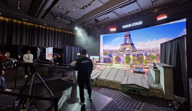 네이버가 6일 열린 팀네이버 통합 컨퍼런스 '단25'에서 비전 스테이지를 조성했다. (사진=지디넷코리아)