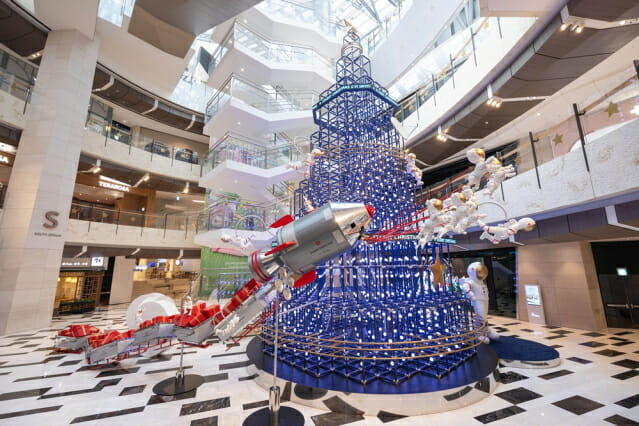 IFC몰, 우주 콘셉트 크리스마스 포토존 공개