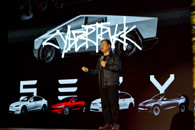 테슬라, 국내 첫 사이버트럭 공식 인도…글로벌 3번째 전달식